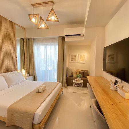 Inspiria Davaoアパートホテル エクステリア 写真