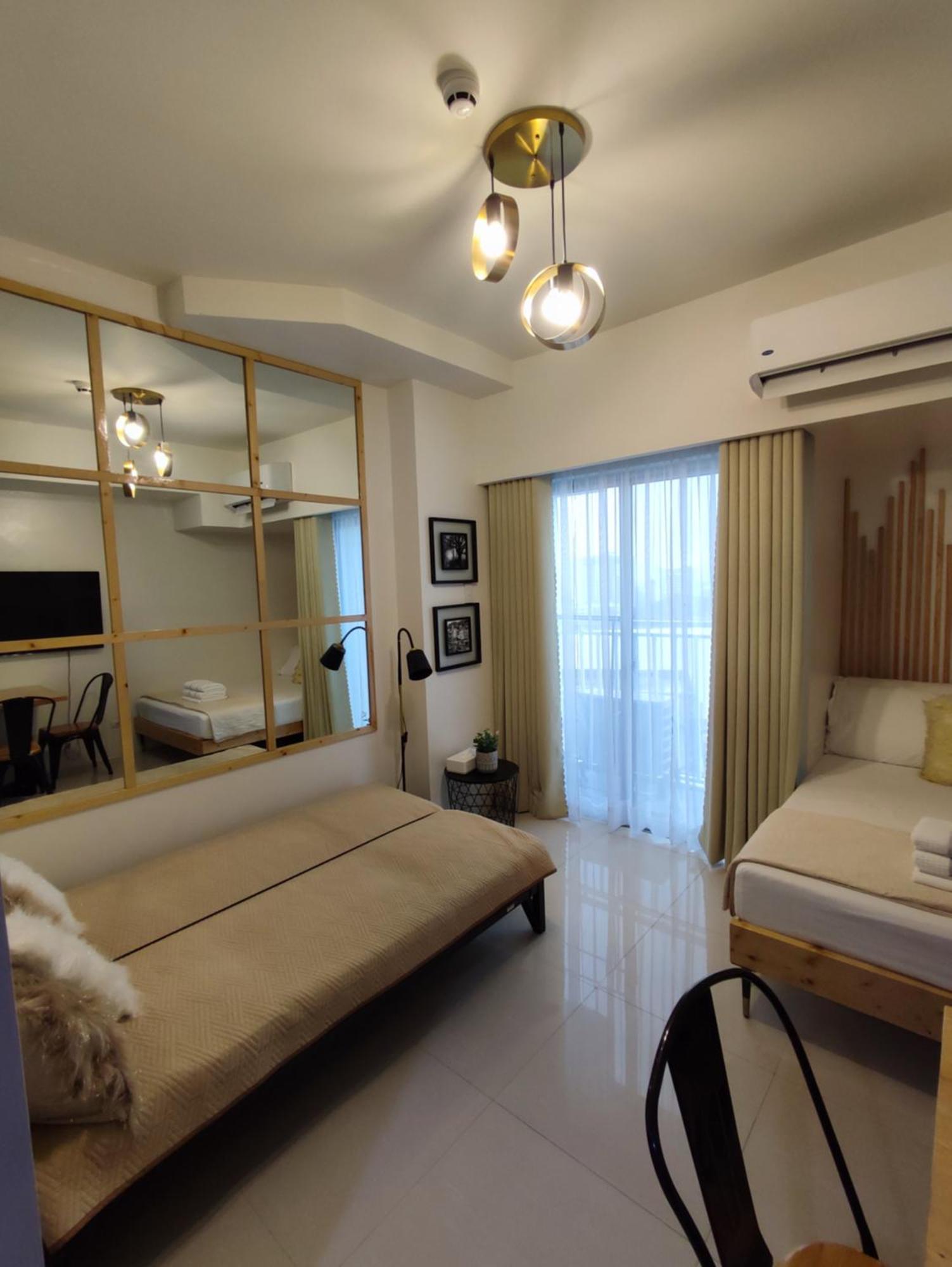 Inspiria Davaoアパートホテル エクステリア 写真